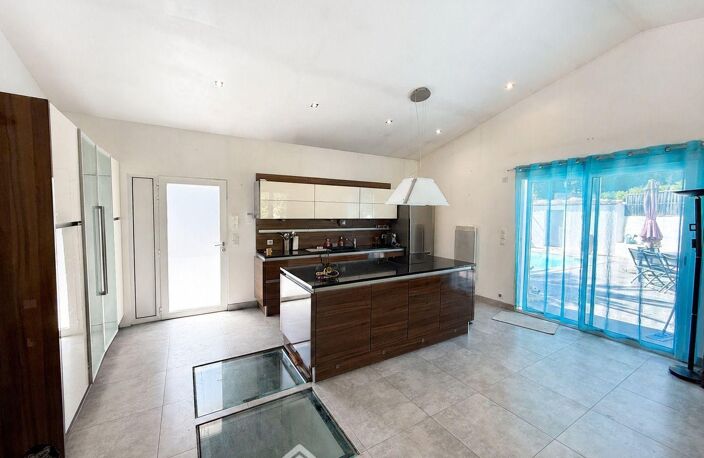 Maison - 106m² - Castelnau-le-Lez — photo 3