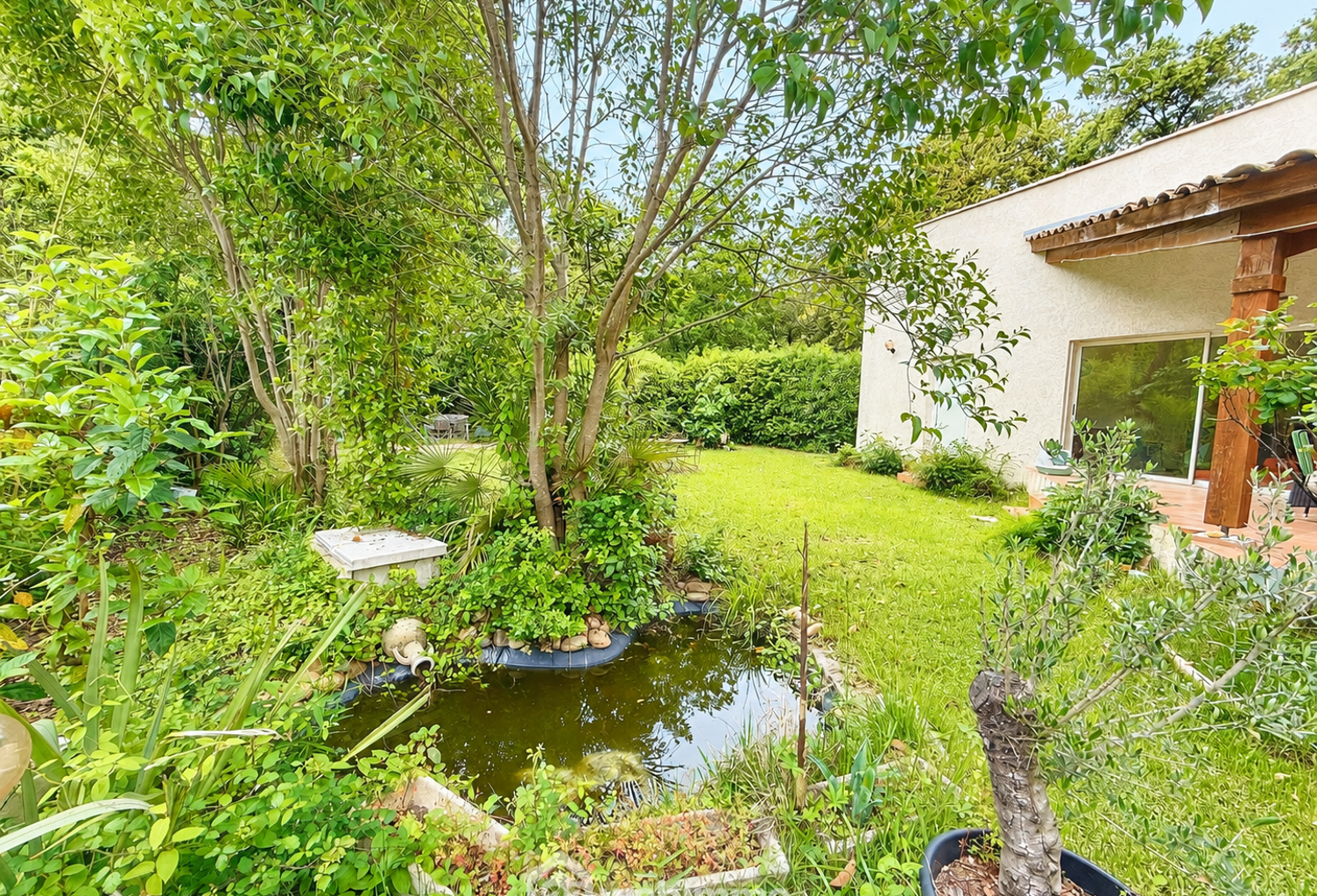 Villas - 220m² - Saint-Aunès — photo 1