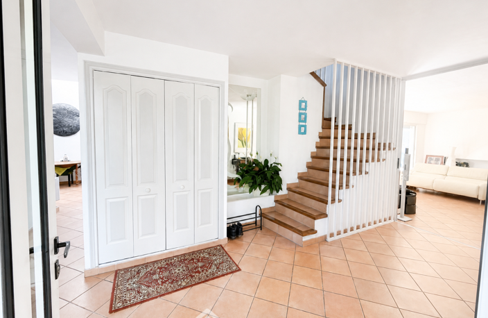 Villas - 220m² - Saint-Aunès — photo 4