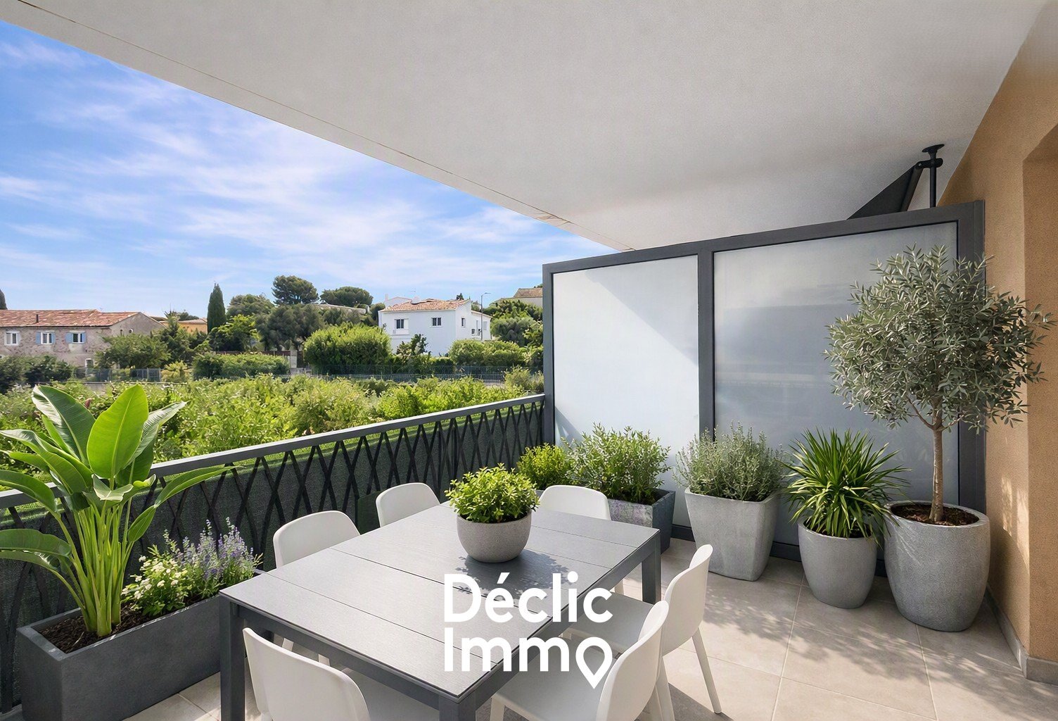 APPARTEMENT - 2 PIECES - TERRASSE - PARKING - PUGET SUR ARGENS  — photo 1