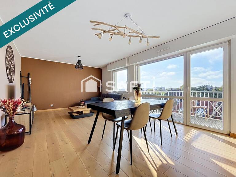 Appartement rénové, lumineux et confortable avec terrasse, cave et garage — photo 1