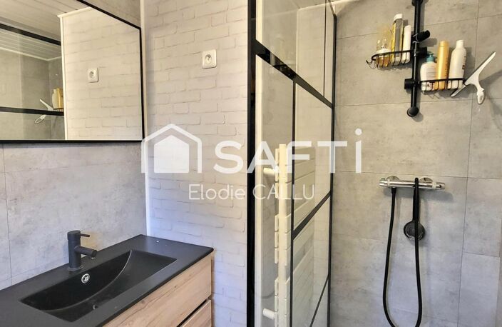 Maison avec 2 chambres, garage et cour pavée — photo 4