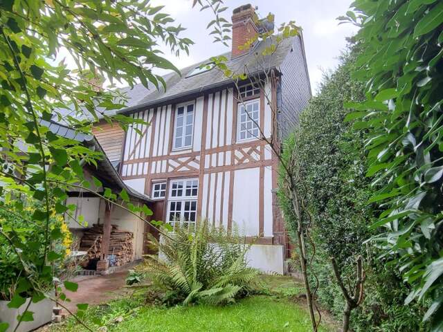 Maison de village 2/3 chambres, jardin et dépendance — photo du bien