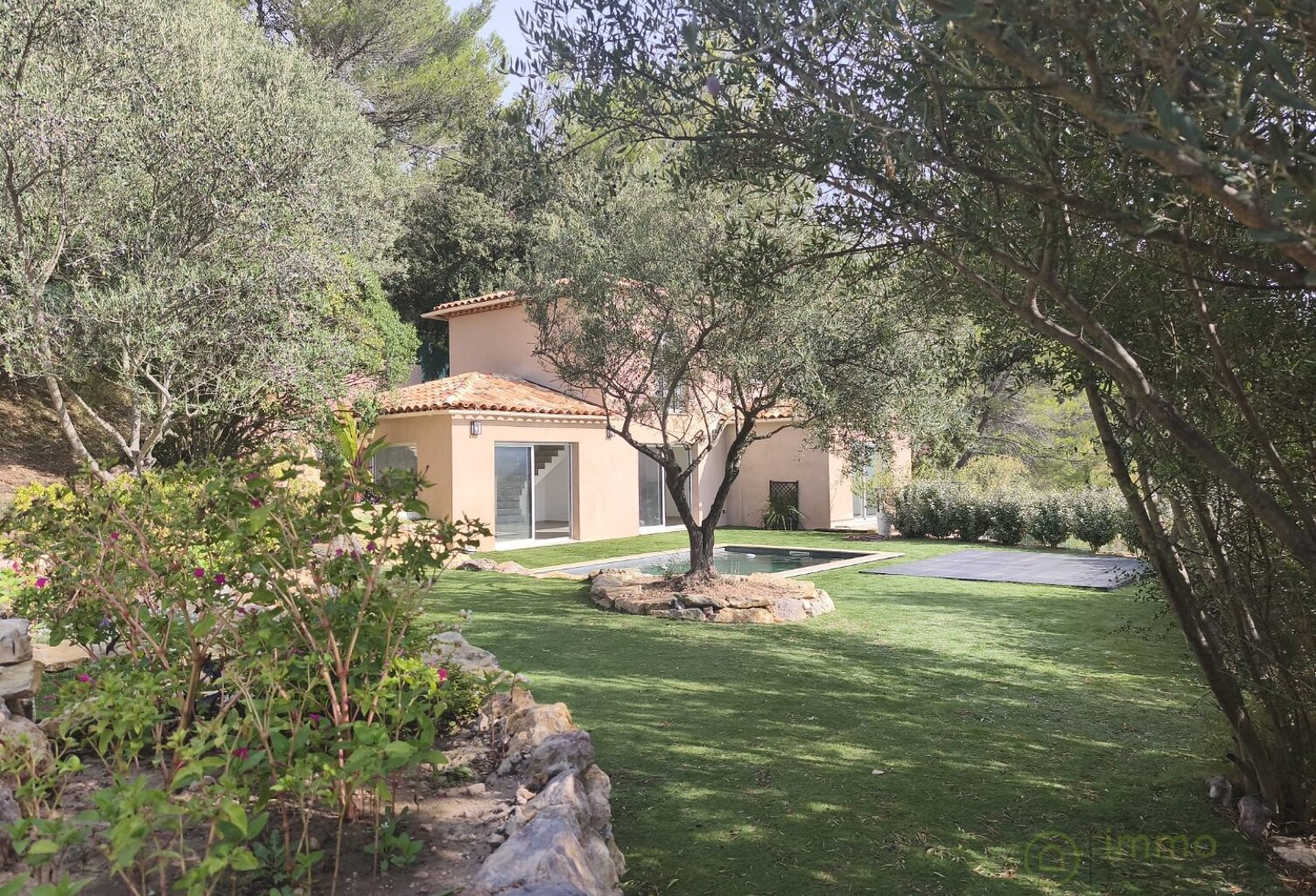 Maison — photo 1