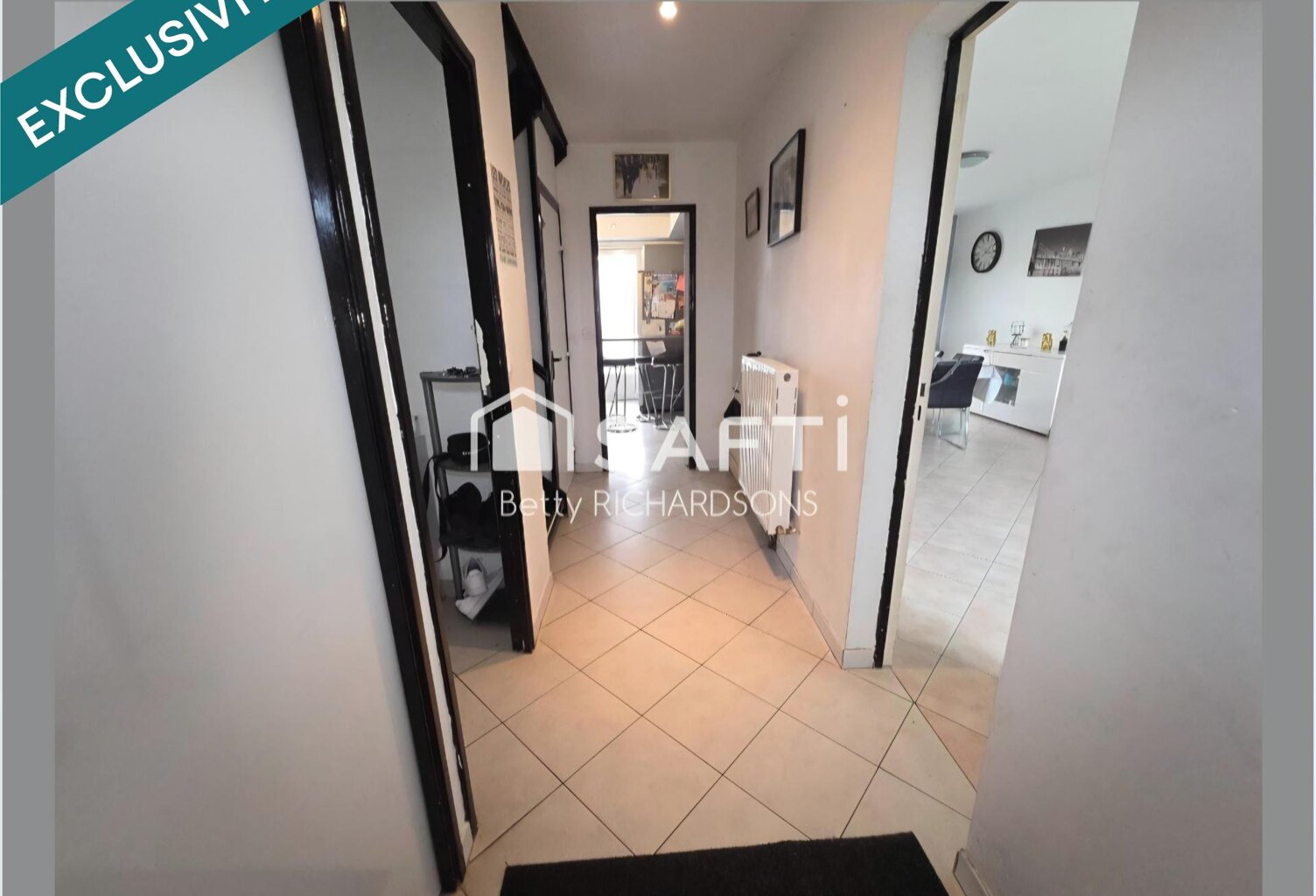 GRANDE Maison semi individuelle — photo 1