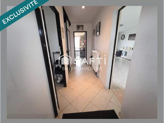 GRANDE Maison semi individuelle — photo du bien