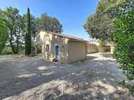 LOURMARIN  MAISON PROVENÇALE DE 117 M² ET STUDIO INDÉPENDANT DE 32 M² SUR TERRAIN DE 5 000 M² — photo 2