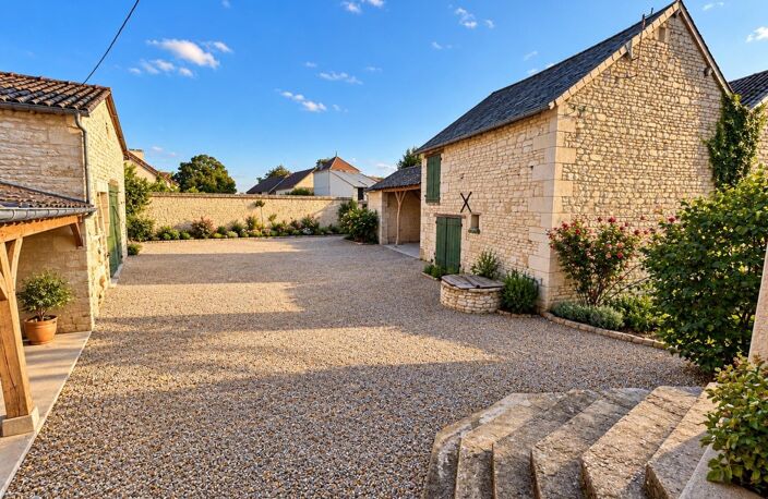 Maison en pierre, calme et dépendances. — photo 3