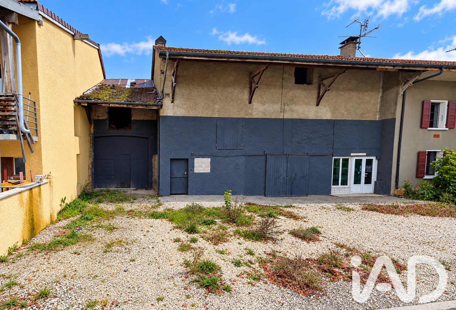 Vente Grange 12 pièces — photo 1