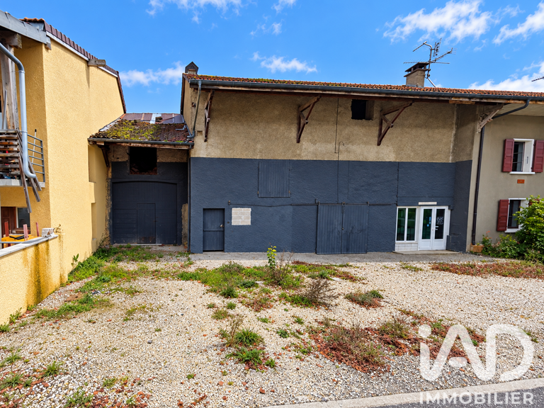 Vente Grange 12 pièces — photo 1