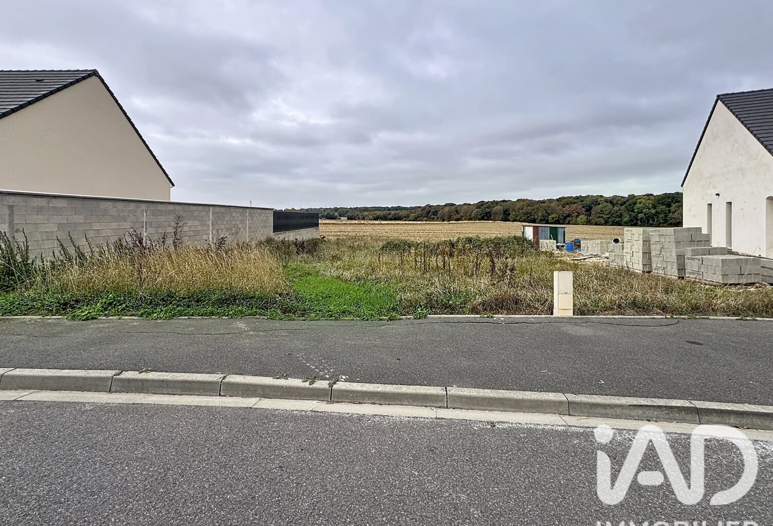 Vente Terrain à bâtir 676 m&sup2; — photo 1