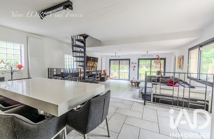 Vente Maison/villa 8 pièces — photo 3