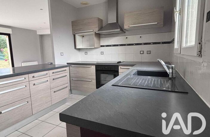 Vente Maison/villa 6 pièces — photo 2