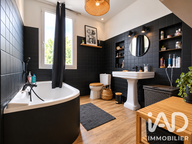 Vente Maison de ville 8 pièces — photo du bien