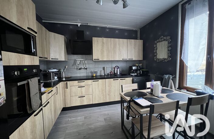Vente Maison/villa 5 pièces — photo 2