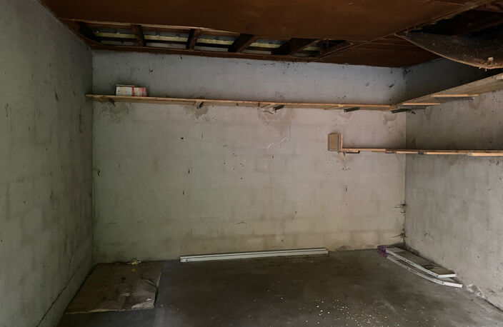 Garage au RDC d'une copropriété — photo 3