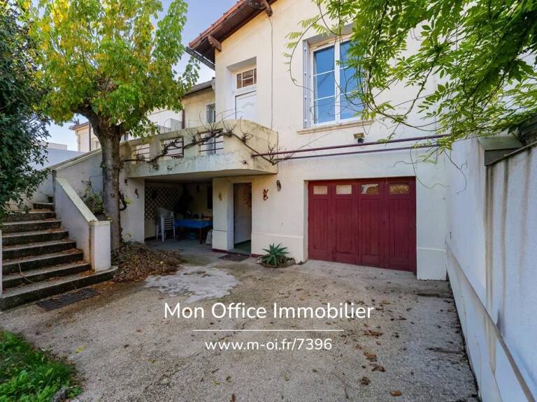 Référence : 7396-MTR - Maison 4 pièces mitoyenne avec Jardin, Garage — photo 1
