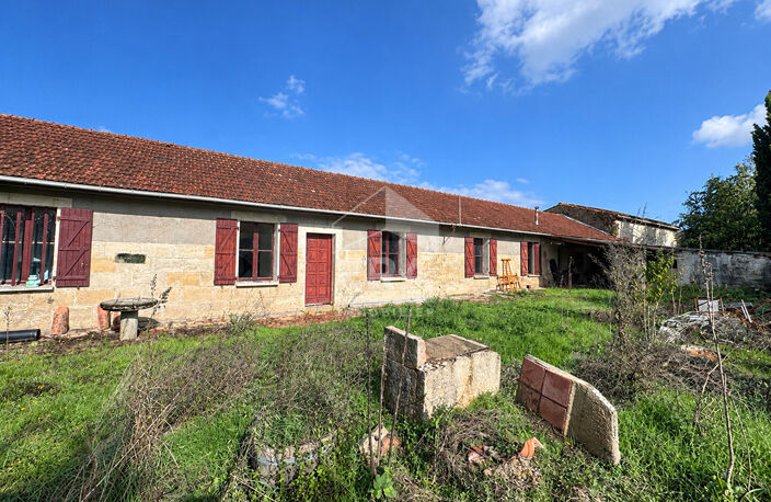 Maison à vendre à Bourg - 5 pièces, 165 m², terrain 10 434 m² — photo 2