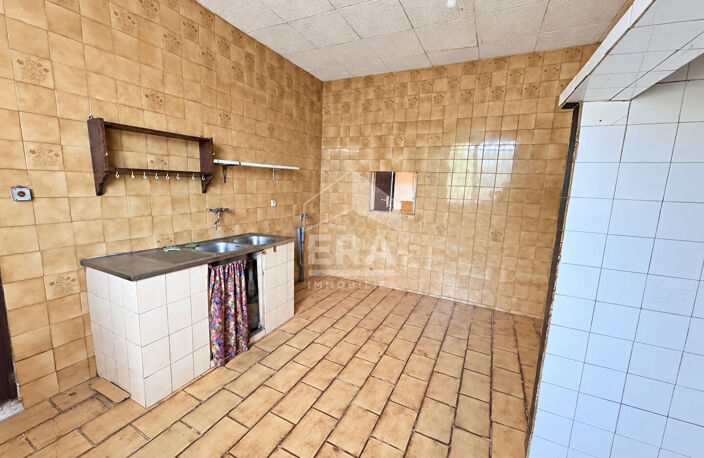Maison à vendre à Bourg - 5 pièces, 165 m², terrain 10 434 m² — photo 4