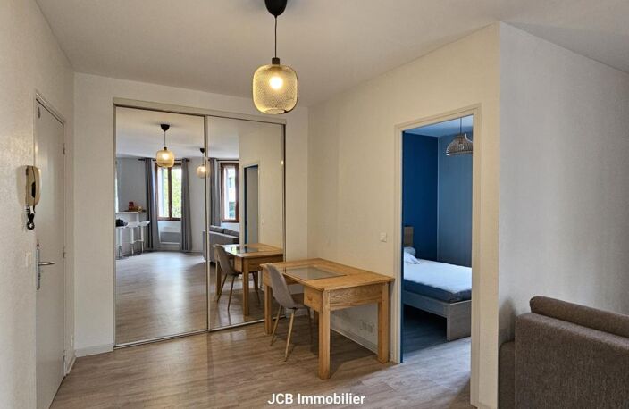 ARENES-PATTE D'OIE T2 MEUBLE 45 M2 — photo 2