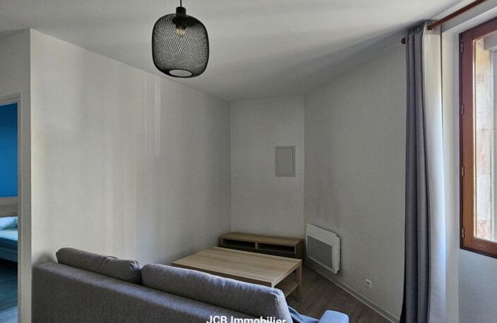 ARENES-PATTE D'OIE T2 MEUBLE 45 M2 — photo 4