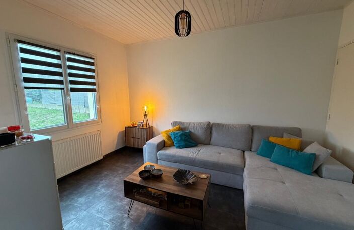 LA BOISSIERE DES LANDES (85) - AU CALME -ADORABLE VILLA PLAIN PIED 3 CHAMBRES AVEC GARAGE ET JARDIN CLOS — photo 5