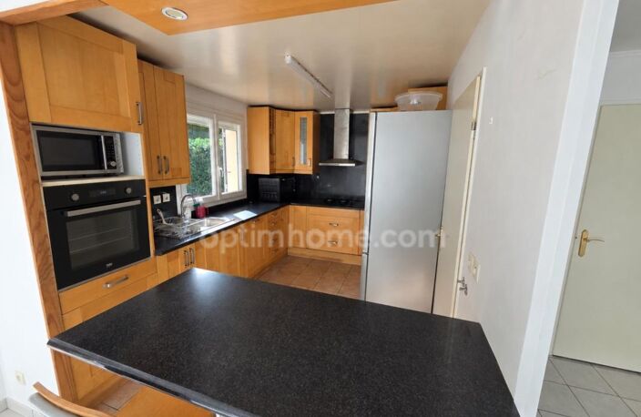SARCELLES - Maison 7 pièces / 5 chambres - 132 m2- 465 000 € FAI — photo 4