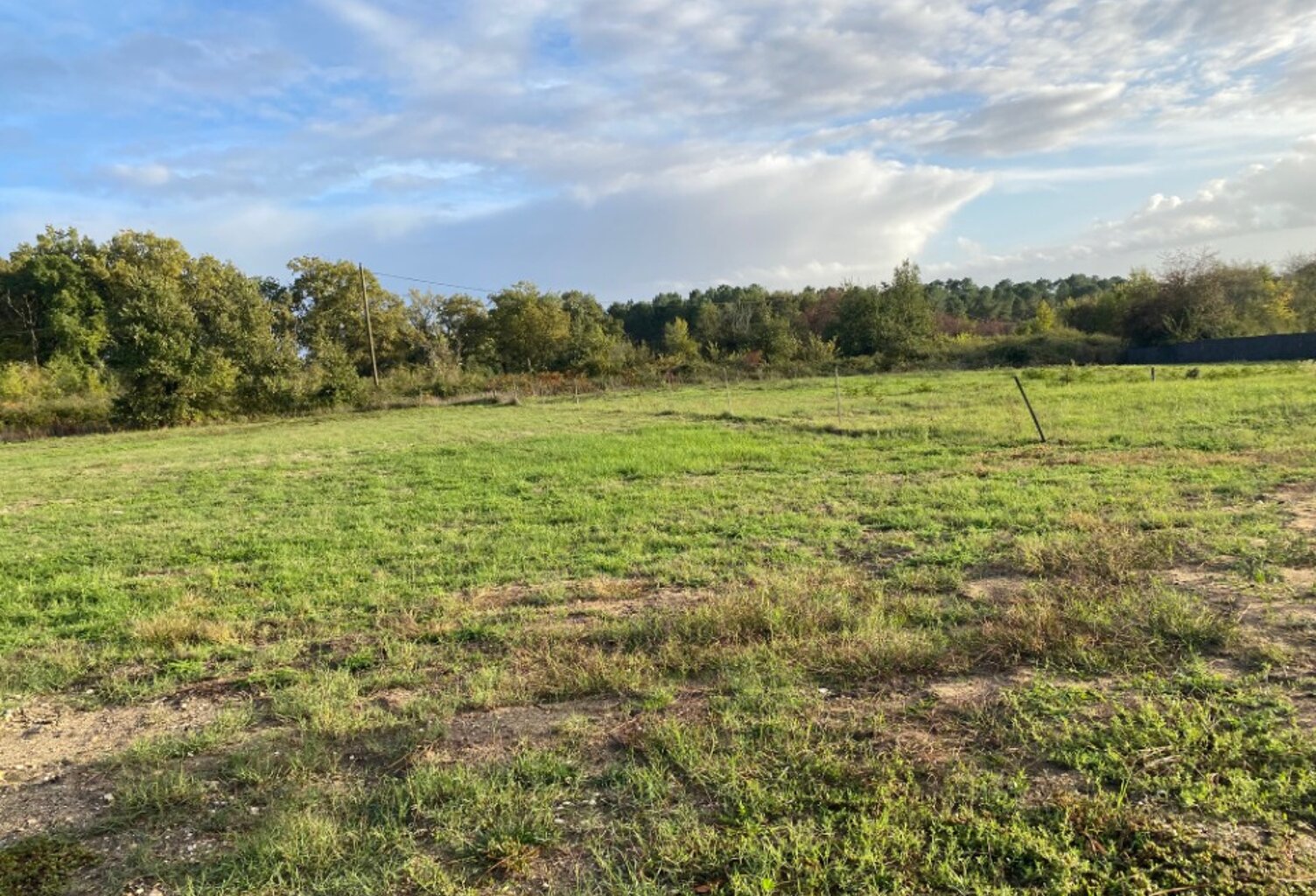 Terrain à bâtir à Casteljaloux (47700) — photo 1