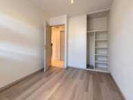 À vendre – Appartement 3 pièces à Sathonay-Camp - — photo 3