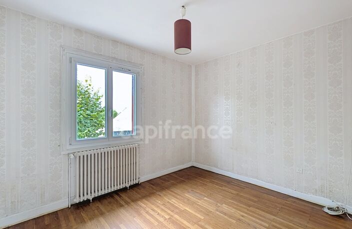 SASSENAY (71) Maison à vendre de 4 pièces sous-sol avec garage terrain d'environ 400 m² — photo 5