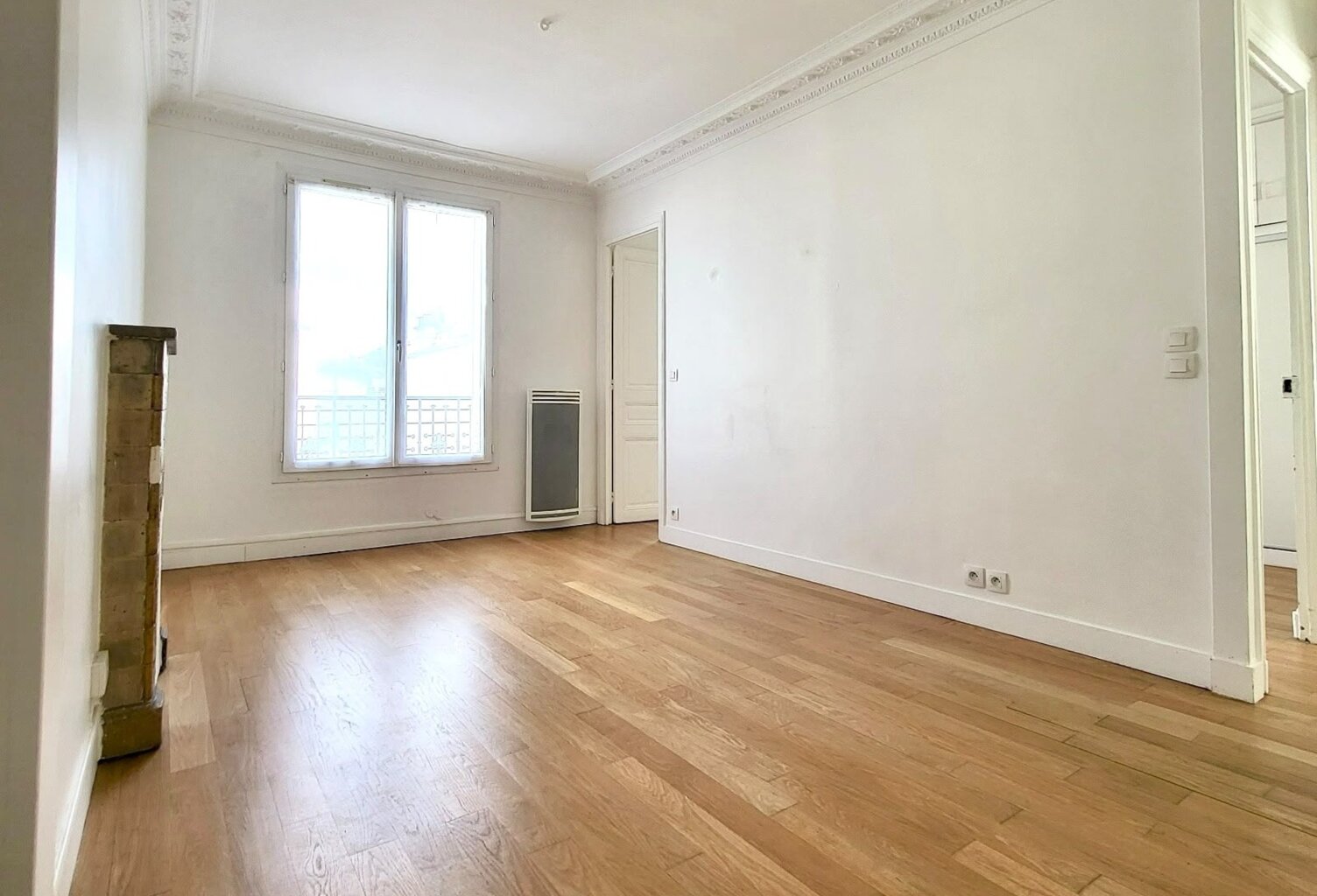 PARIS 19ᵉ | Coup de cœur | 2 pièces | Entièrement rénové | Faibles charges — photo 1