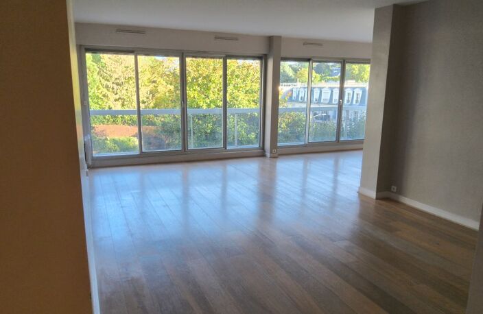 Appartement de 130m2 à louer sur Ville-d'Avray — photo 2