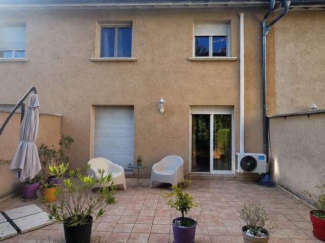 Maison de 90m2 à louer sur Vénissieux — photo du bien