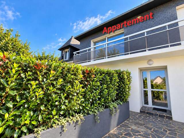 APPARTEMENT T4 DE 82 M² - 3 CHAMBRES - BALCON - GARAGE 30 M² - CAVE 17 M² - PROCHE PLAGE DE LOMENER — photo du bien