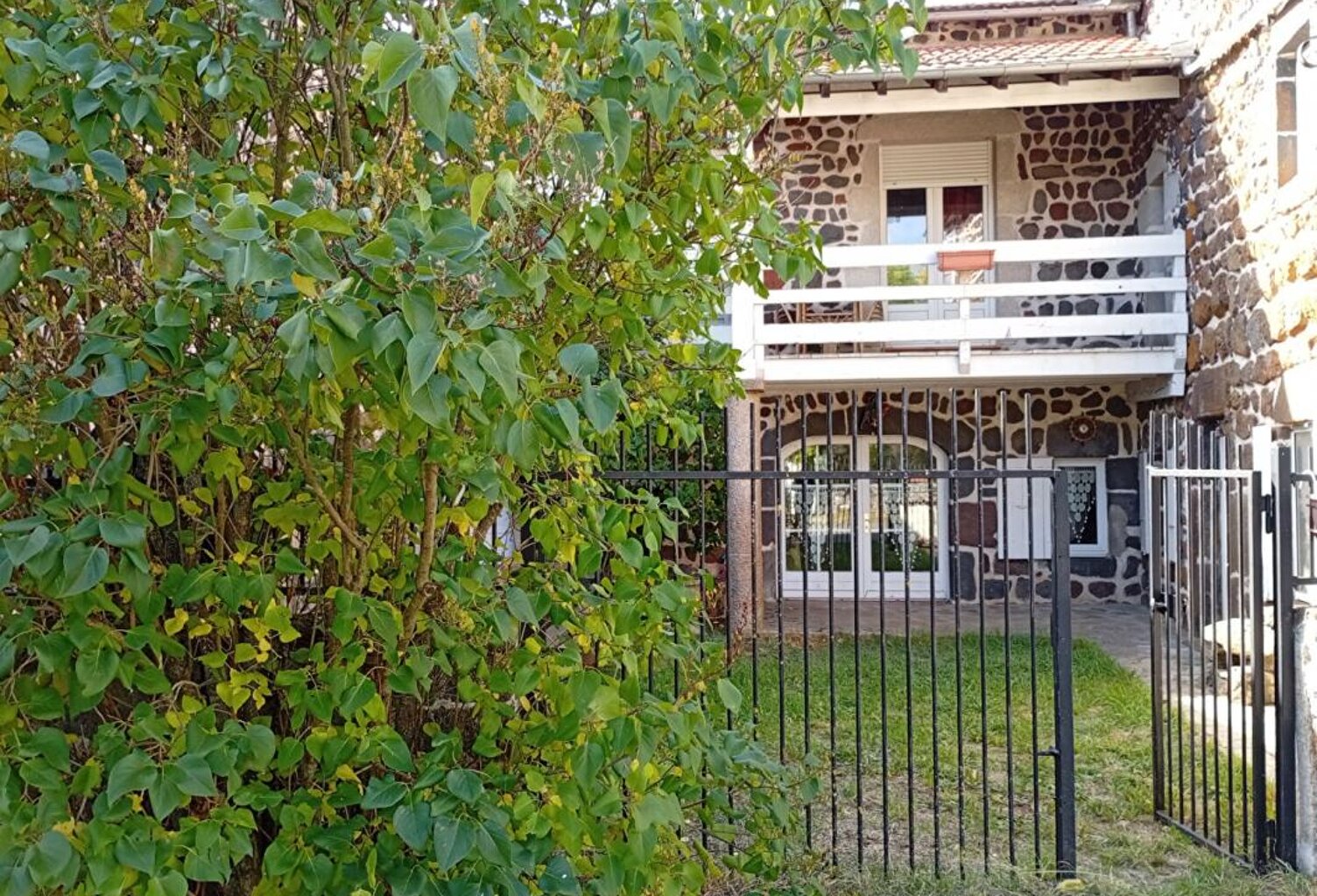 Magnifique maison en pierre de 148 m²  au Bouchet Saint Nicolas — photo 1
