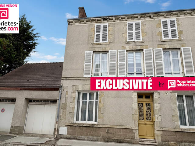 Exclusivité - Maison bourgeoise en hyper centre à Chateauneuf Sur Loire avec double garage, cave et dépendance — photo du bien