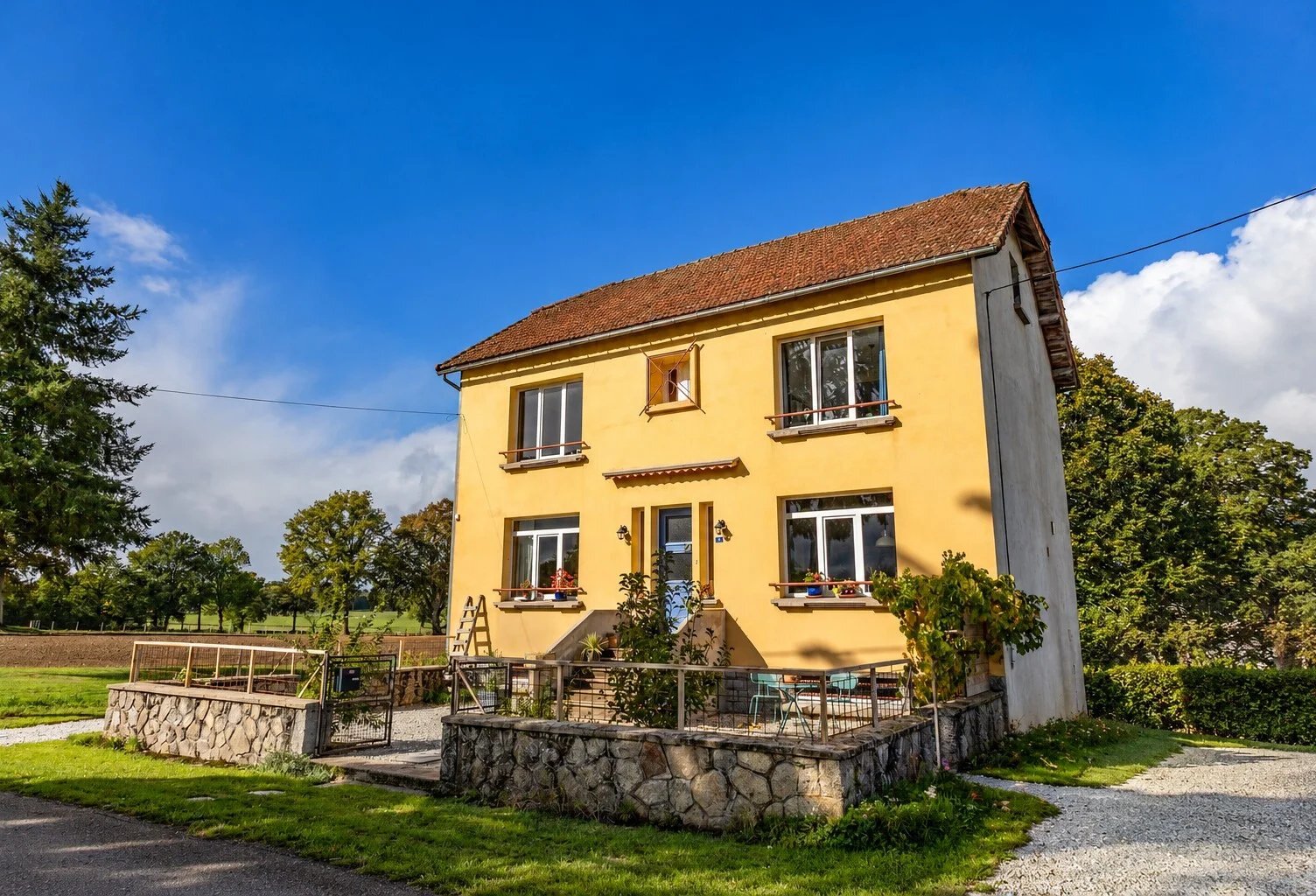 À vendre : Grande maison avec vue dégagée (63) — photo 1