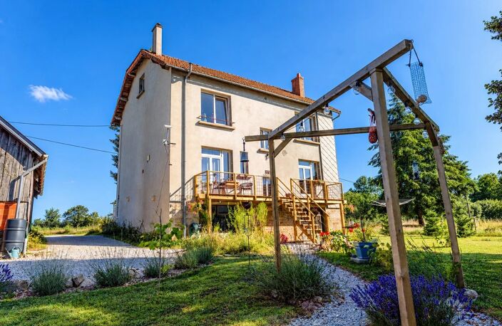 À vendre : Grande maison avec vue dégagée (63) — photo 3