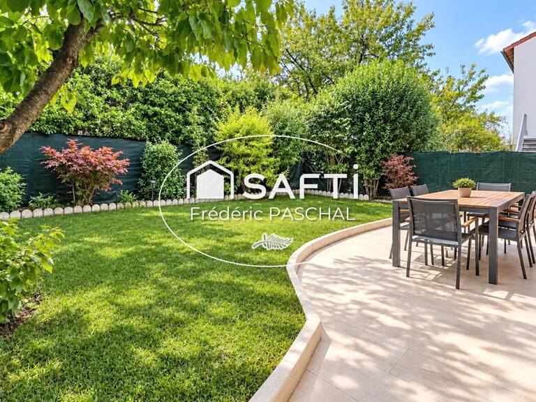 Maison 7 pièces, 5 chambres + Garage / Jardin / Terrasse — photo 1