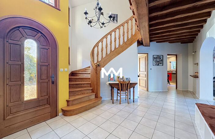 MAISON FAMILIALE - L'ARBRESLE - AU CALME — photo 3