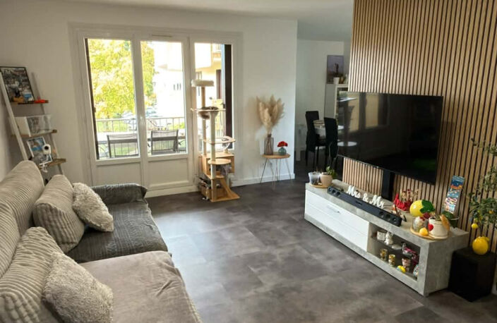 Appartement 3 pièces avec cuisine ouverte - Voiron — photo 2