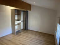 Appartement T3 entièrement rénové à Savas (07430) — photo 4