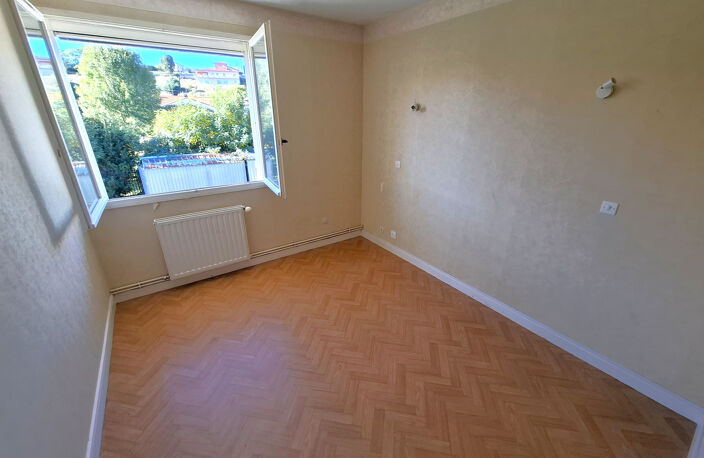 Maison familiale de 135 m2 avec véranda et jardin   Brioude — photo 5