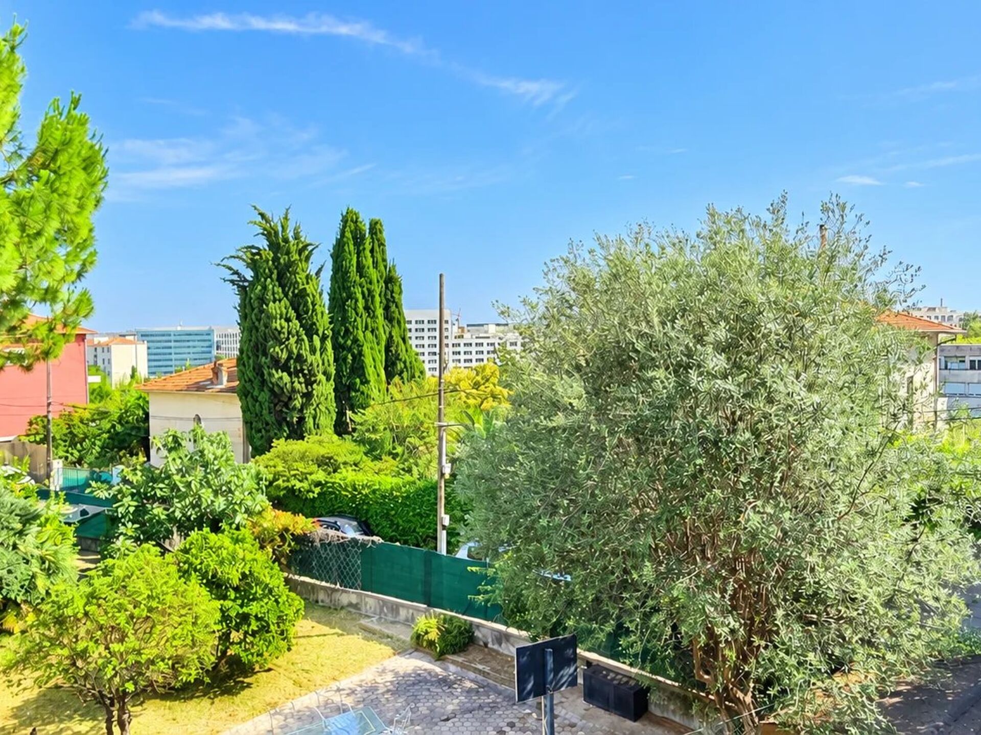 Appartement 4 pièces 107 m² · à Nice · 107 m² · 379 000 €