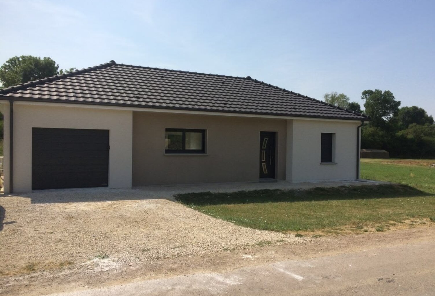 Maison neuve à vendre à Mont-Cauvaire — photo 1