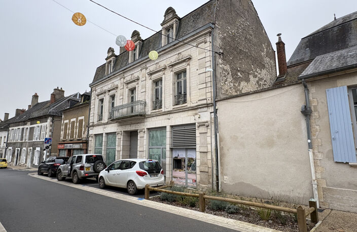 Centre Pouilly-sur-Loire Immeuble de caractère — photo 2
