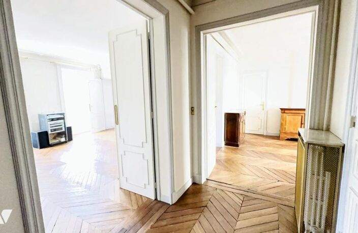 Vente appartement 5 pièces 108 m² Paris 4 (75004) — photo 5