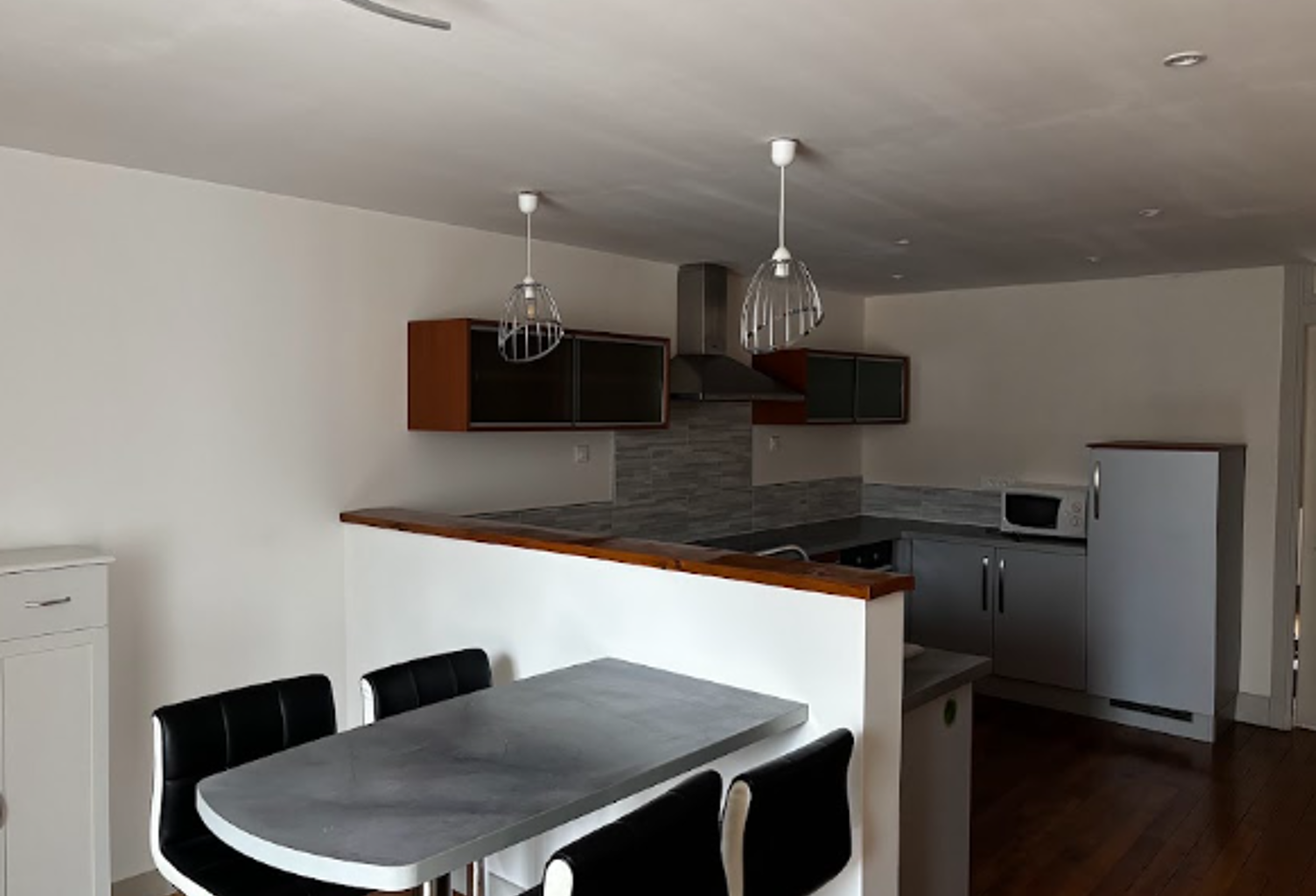 Appartement CENTRE BLETTERANS — photo 1