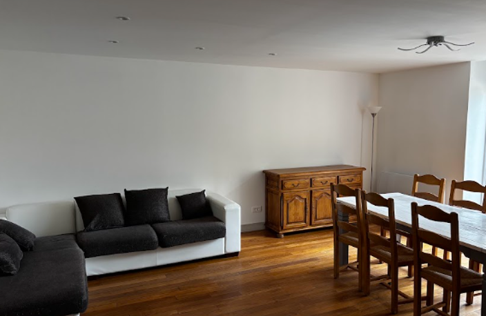 Appartement CENTRE BLETTERANS — photo 4
