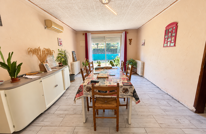 Maison T5 - 138 m2 - SAINTE GEMME — photo 2